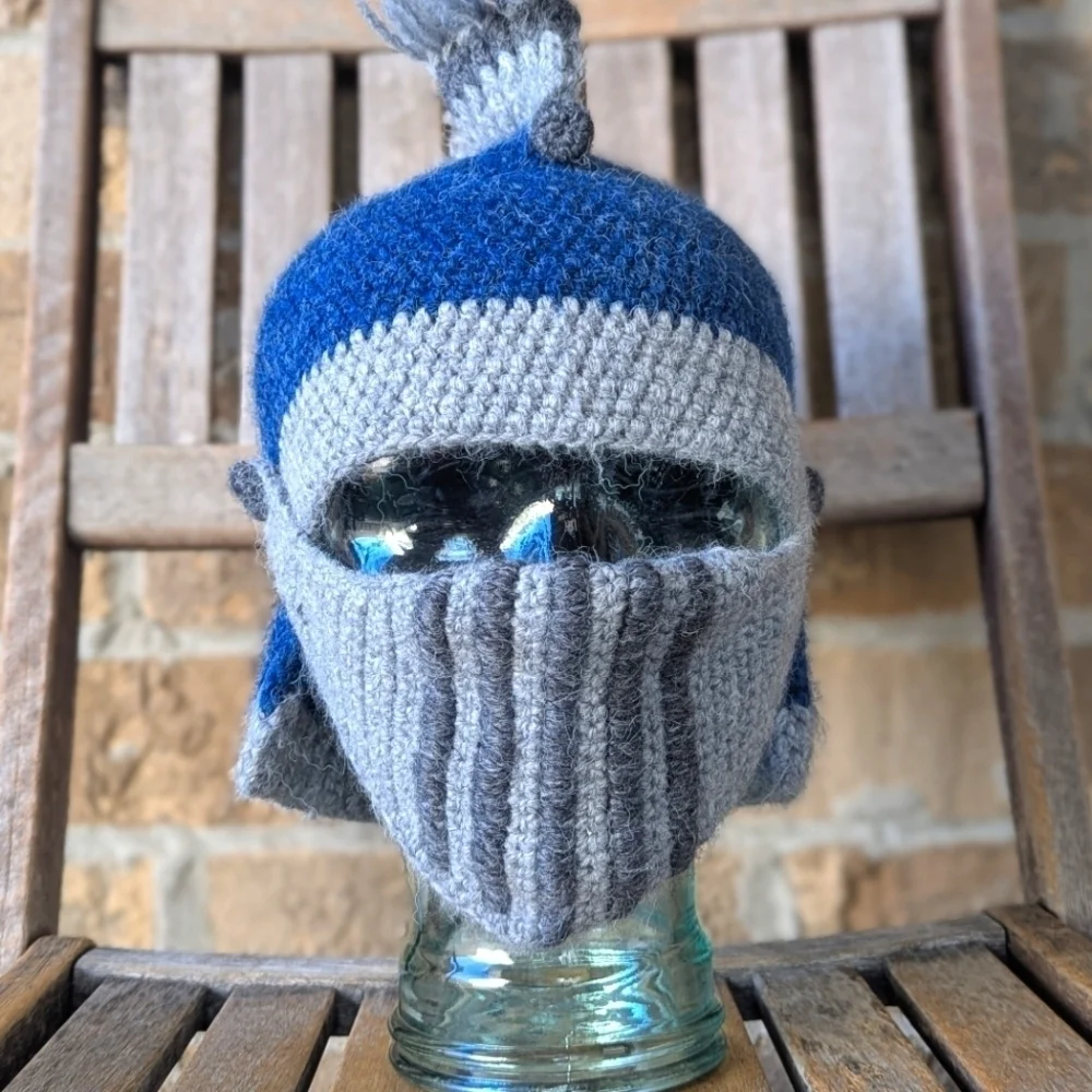 Garnet Hill Knit Character Novelty Hat Kids Gray Blue Mohawk